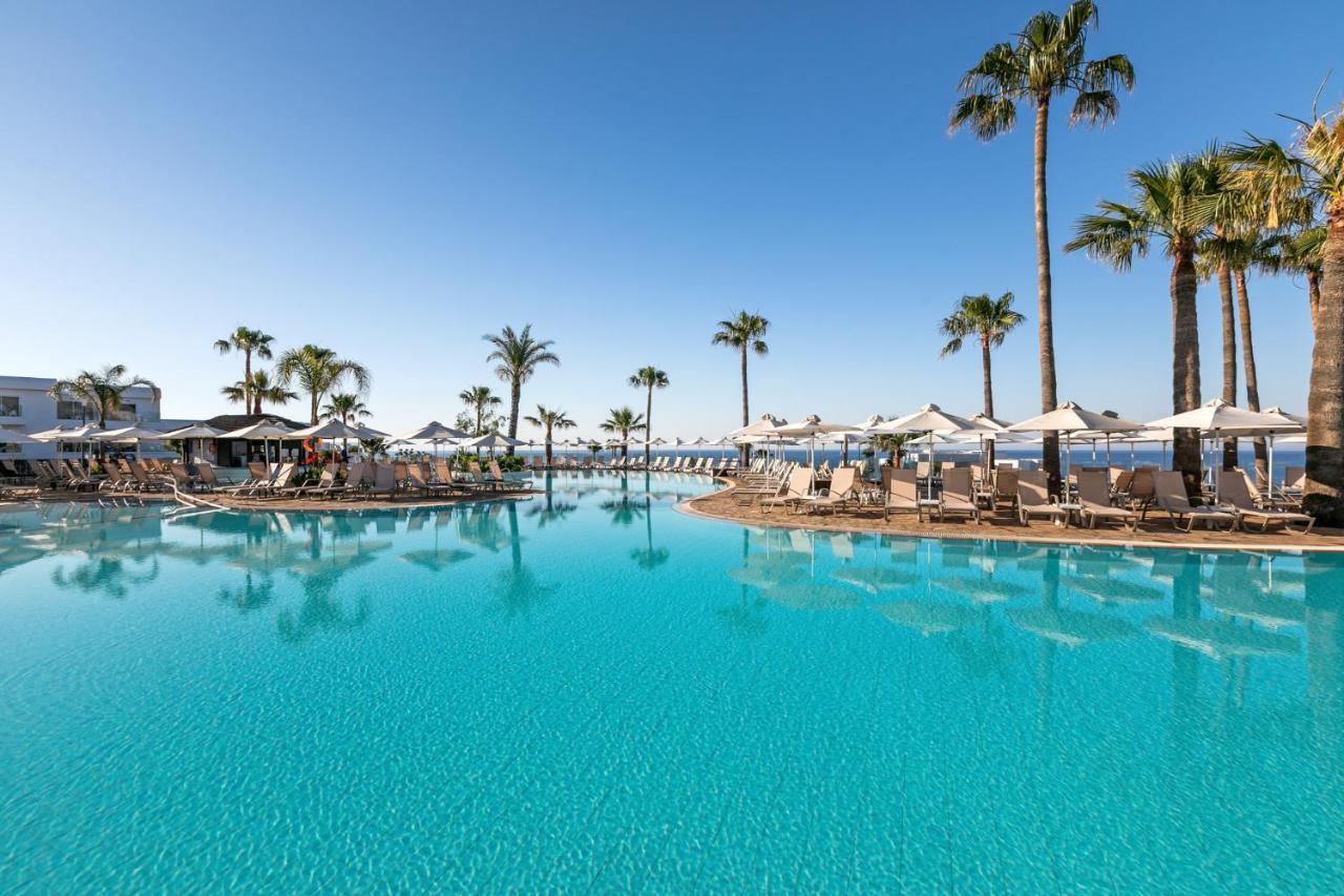 Atlantica Sungarden Beach Ayia Napa Bagian luar foto