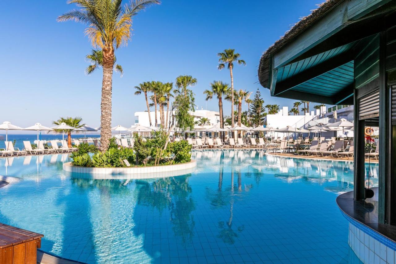 Atlantica Sungarden Beach Ayia Napa Bagian luar foto