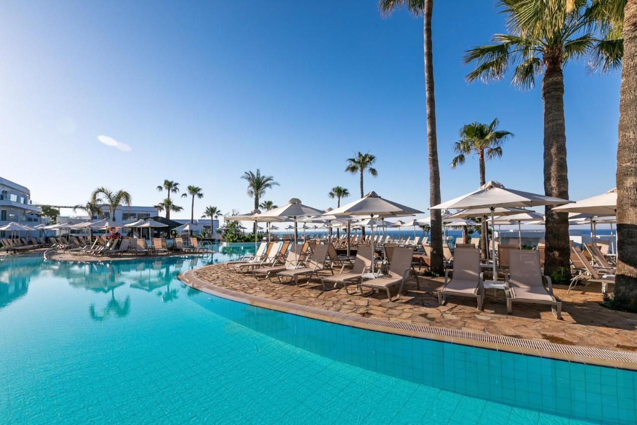 Atlantica Sungarden Beach Ayia Napa Bagian luar foto