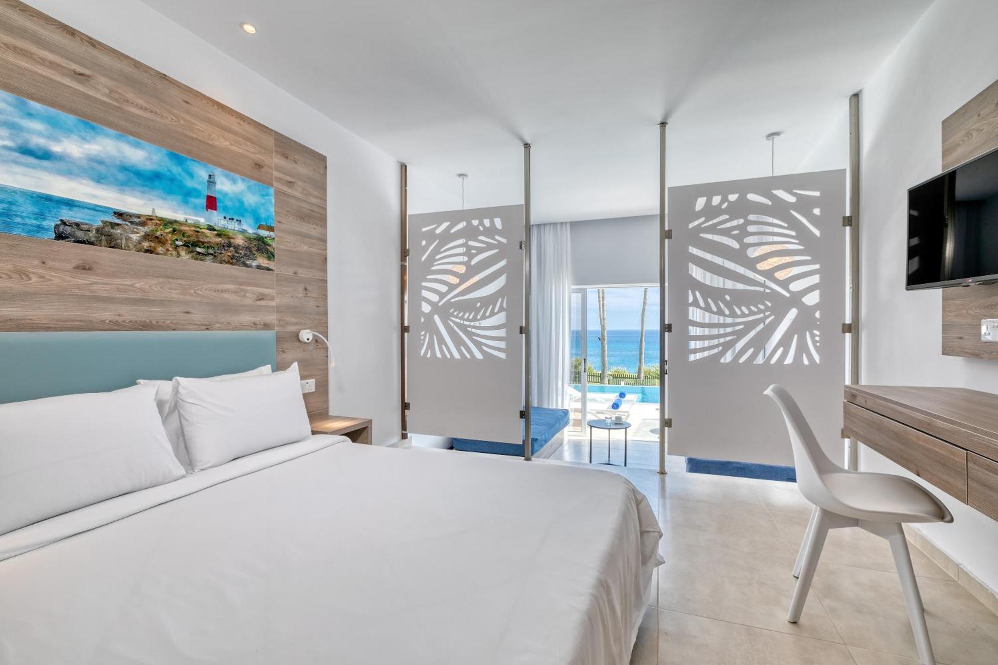 Atlantica Sungarden Beach Ayia Napa Bagian luar foto